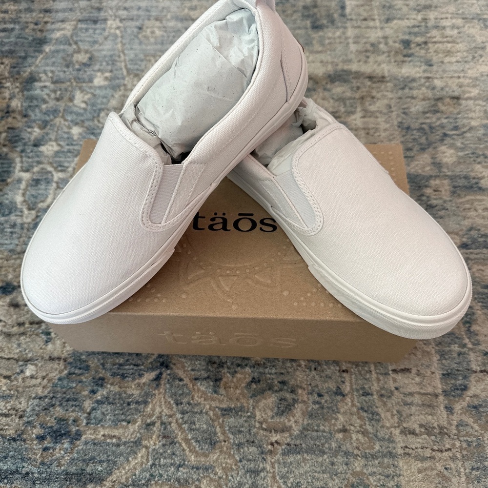 TAOS Footwear—Rubber Soul White Canvas Slip-Ons